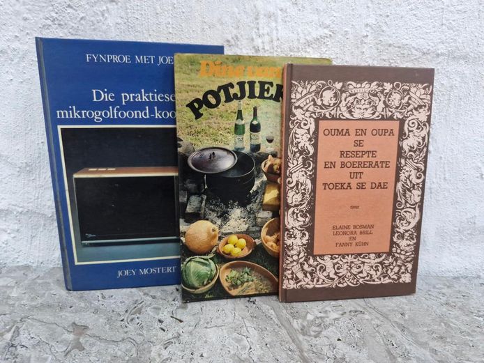 Vintage South African Culinary Heritage Collection - 3 Book Lot in Afrikaans
