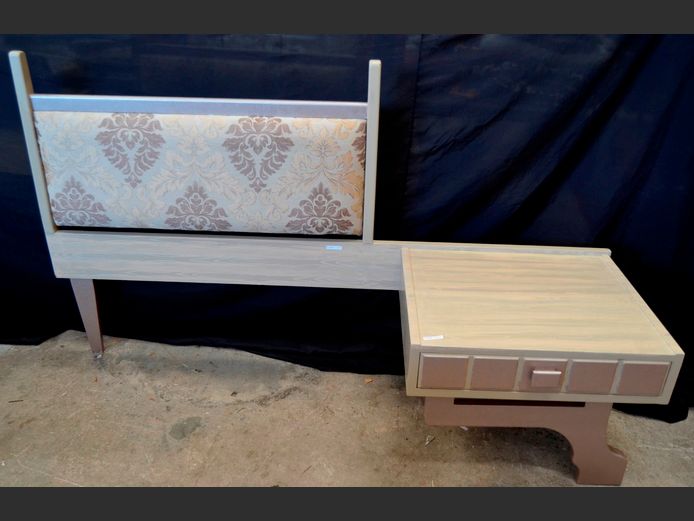 CREAM PAINTED SINGLE HEADBOARD WITH SINGLE DRAWER PEDESTAL ATTACHED