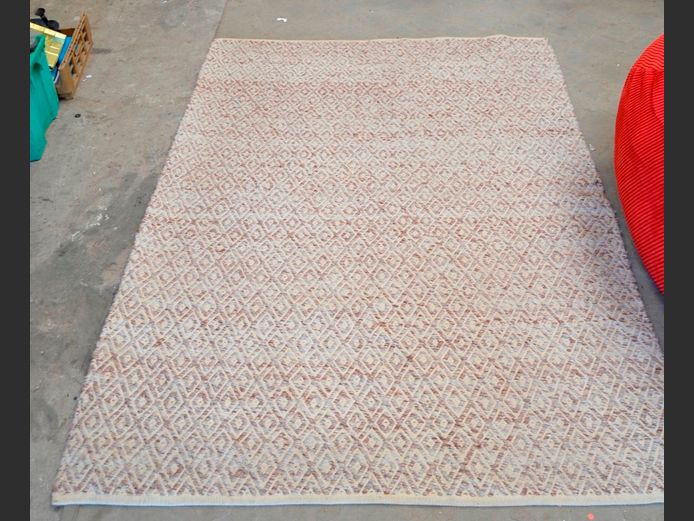 WOOL & COTTON WOVEN CARPET, 232 x 167cm