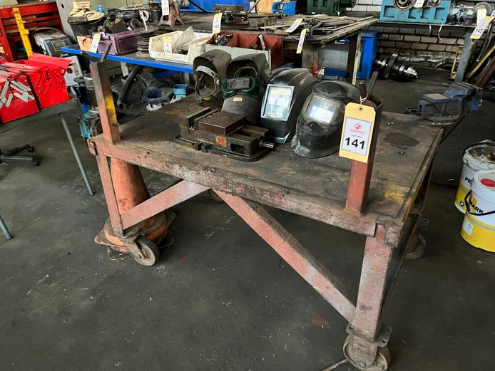 Metal worktable trolley 