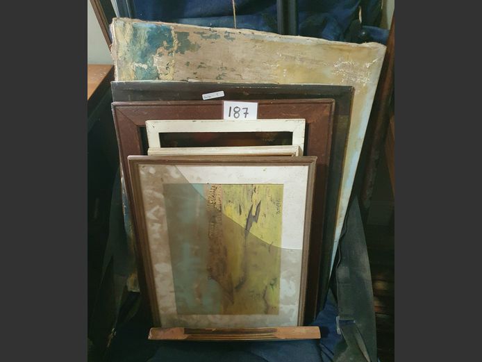 LOT: PICTURE FRAMES, UNFRAMED OIL PAINTINGS, PRINTS, etc