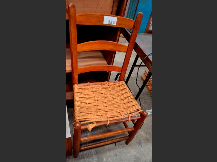 OAK CHAIR WITH ROPE SEAT [Worn]