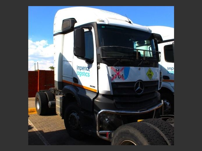MERCEDES BENZ ACTROS 1836 H/CAB TRUCK, Diesel, 4X2
