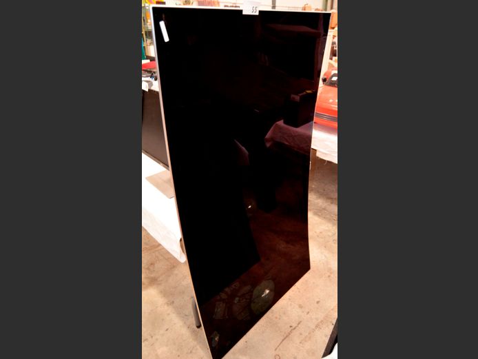 SAMSUNG 65" CURVE TV [Switches on, Damaged] ### LICENCE PLEASE ###