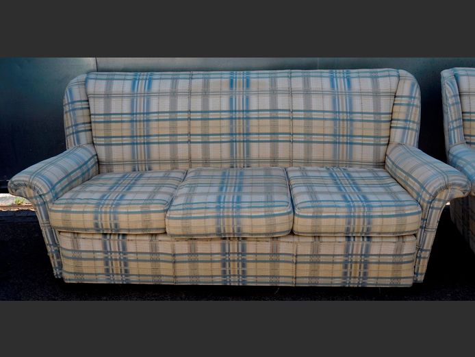 CREAM BLUE & BEIGE CHECK UPHOLSTERED 3-SEATER COUCH, 190 x 75cm