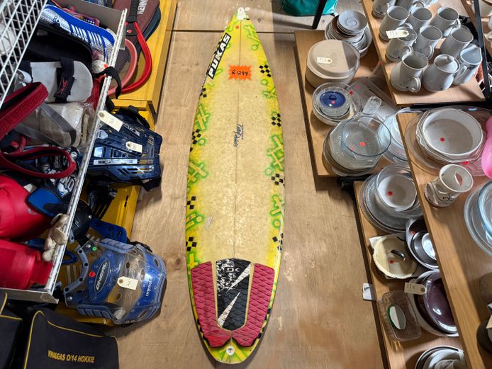 Surfboard 