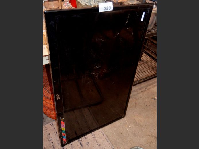 JVC 40" L.E.D. TV [Untested, Damaged] ### LICENCE PLEASE ###