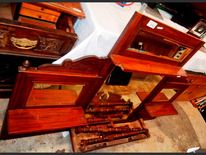 LARGE OVER MANTLE DRESSER TOP, 178 x 122cm