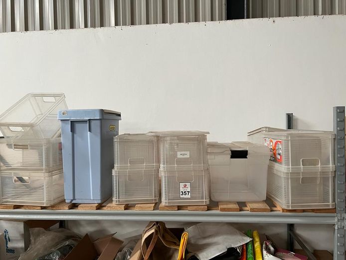 Crates & bins