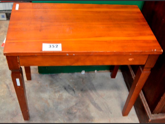 MAHOGANY FINISH PIANO STOOL, 60 x 34 x 50cm