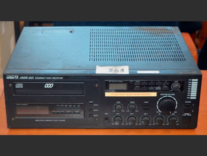 INTERM ACR-60 COMPACT DISC RECEIVER [Switches on, untested further]
