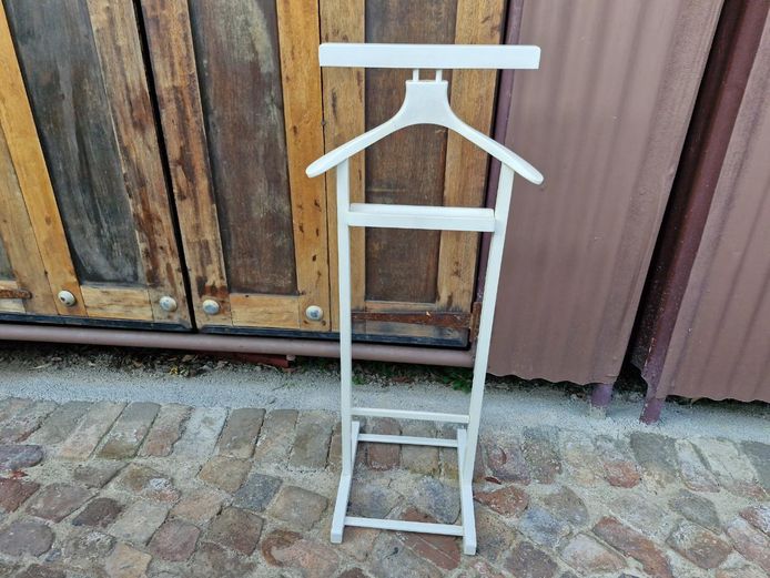 Vintage Off-White Wooden Valet Stand / Clothes Butler