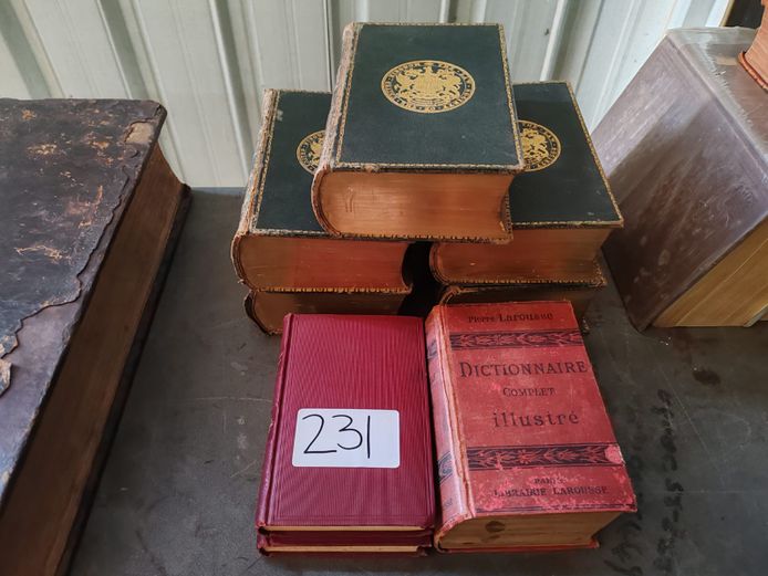 Collection of Books (STC)