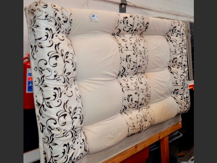 PADDED QUEEN SIZE HEADBOARD [Needs a clean]