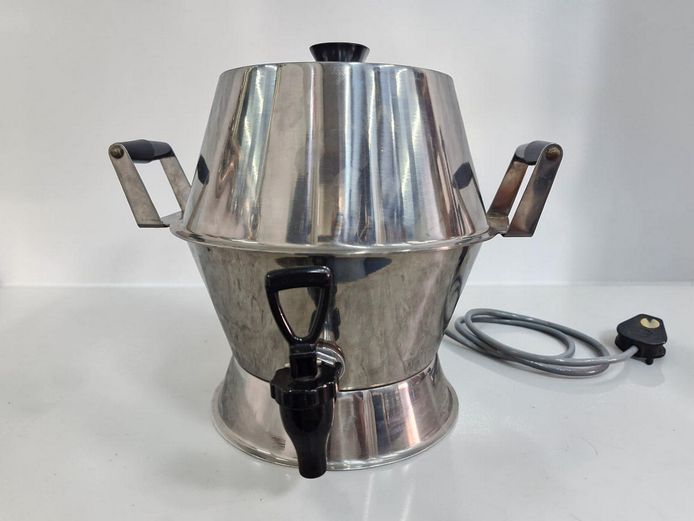 Vintage Mid-Century Chrome Electric Tea Urn / Samovar