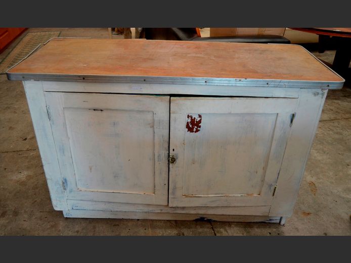 WHITE 2-DOOR KITCHEN CABINET, 138 x 54 x 87cm [Needs TLC]