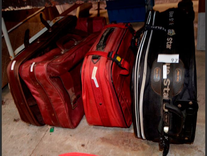 LOT OF 4: SUITCASES