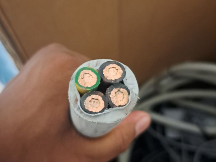 Assorted Copper cables