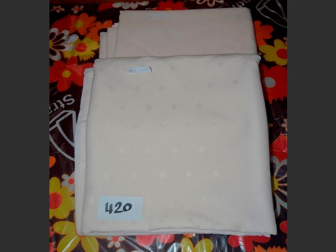 PAIR DAMASK CIRCULAR TABLECLOTHS