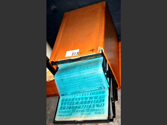 LOT: USED LETRASETS & FILER