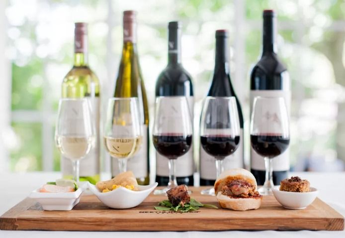 A selection of Top 5 White wines from Prescient Winemag