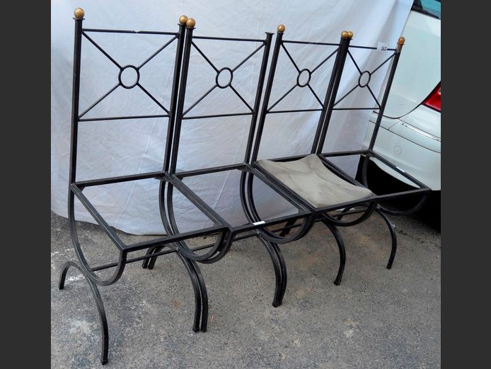 SET OF 4 BLACK METAL DINING CHAIRS [Seats needed]