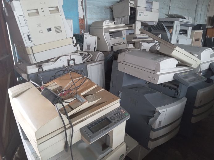 Assorted printer scrap