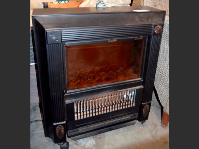ELECTRIC FIREPLACE [Dead]
