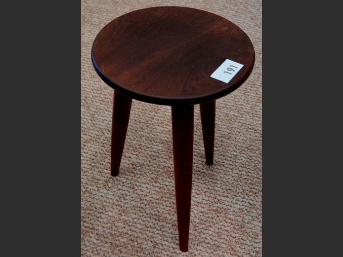 CIRCULAR STINKWOOD SIDE TABLE, 33cm Diameter x 44cm High