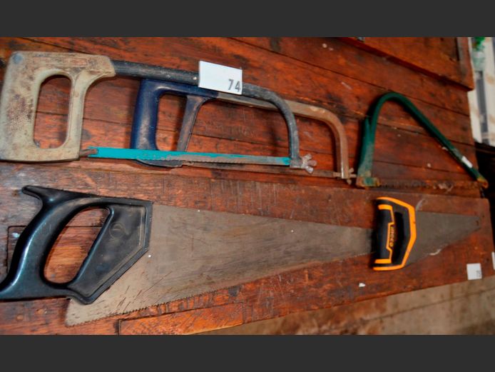 VARIOUS SAWS: HACK, BOW & CARPENTRY