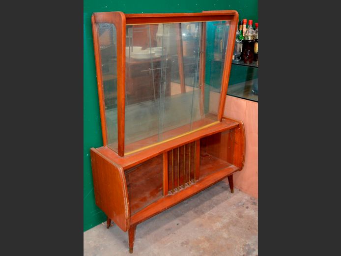ART DECO SLIDING DOOR DISPLAY CABINET, 108 x 38 x 139cm [In need of restoration]