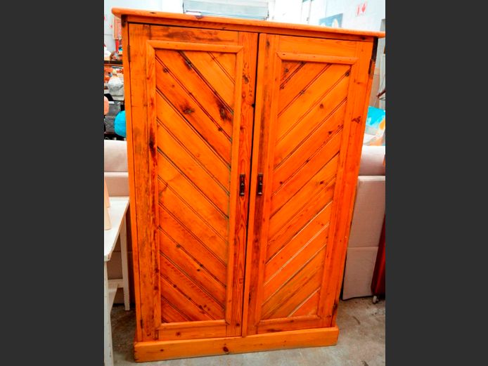 OREGON PINE 2-DOOR CUPBOARD, 100 x 33 x 148cm
