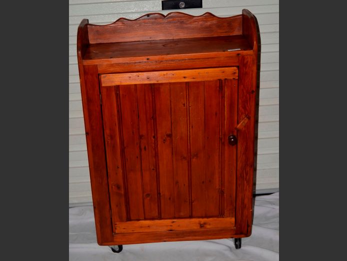 OREGON PINE SINGLE DOOR CABINET ON CASTORS, 65 x 25 x 98cm