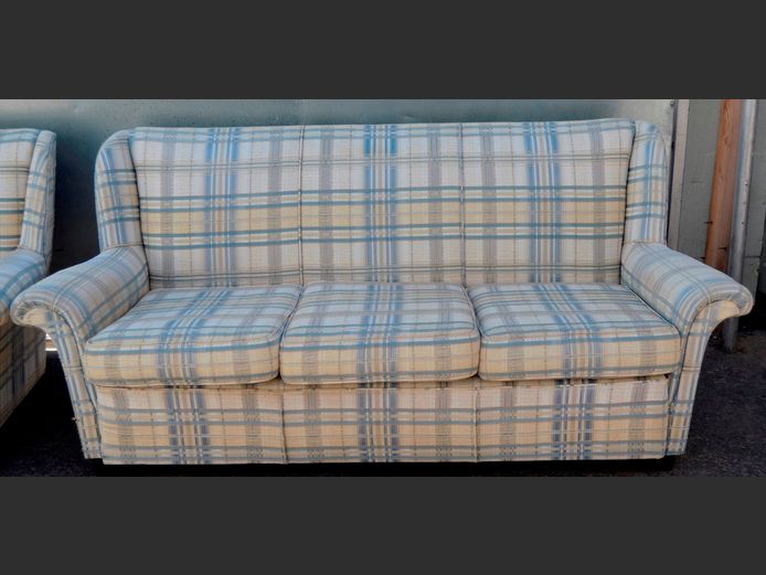 CREAM BLUE & BEIGE CHECK UPHOLSTERED 3-SEATER COUCH, 190 x 75cm