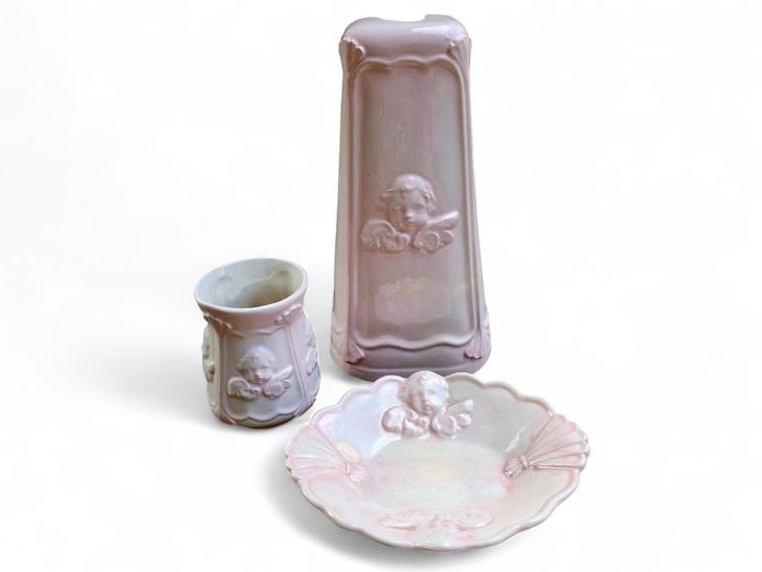 Cherubs Ceramic Bathroom Set in Soft Pink