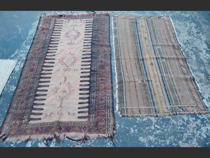 LOT: 2 x KELIM RUGS, 170 x 95cm & 150 x 80cm [Worn]