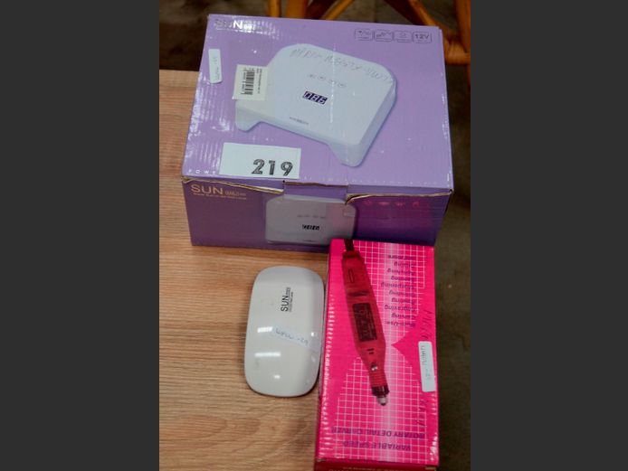 LOT: UV NAIL LAMPS & A ROTARY DETAIL CARVER [Untested]