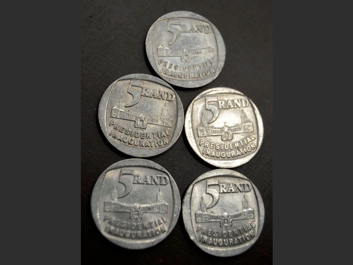 LOT OF 5: PRESIDENTIAL INAUGURATION R5 COINS