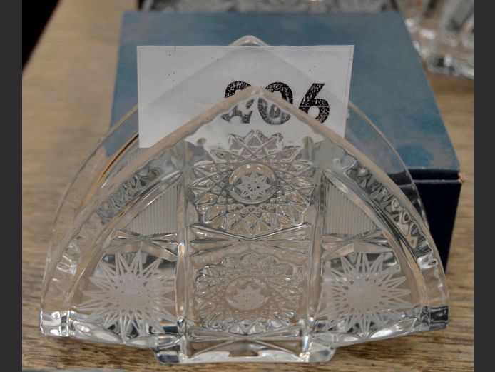 BOHEMIA CRYSTAL NAPKIN HOLDER