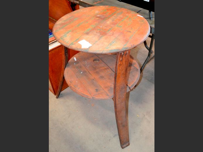 OAK CIRCULAR TABLE WITH BOTTOM SHELF, 60cm Diameter x 80cm High [Splitting]