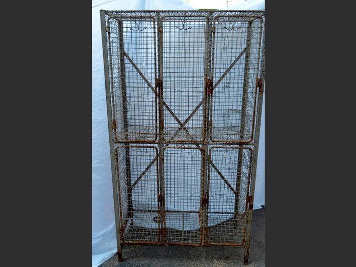 WIRE MESH LOCKER, 97 x 47 x 175cm