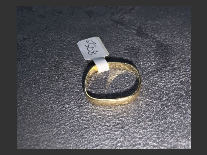 18CT YG WEDDING BAND 2.12g