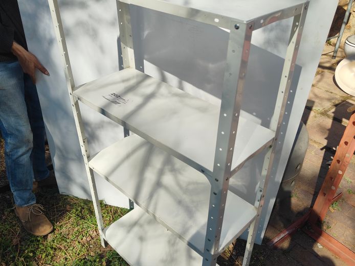 STEEL SHELF