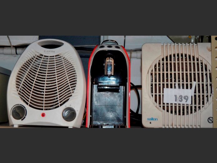 VIDA E COFFEE MAKER, FANS, etc [Untested]