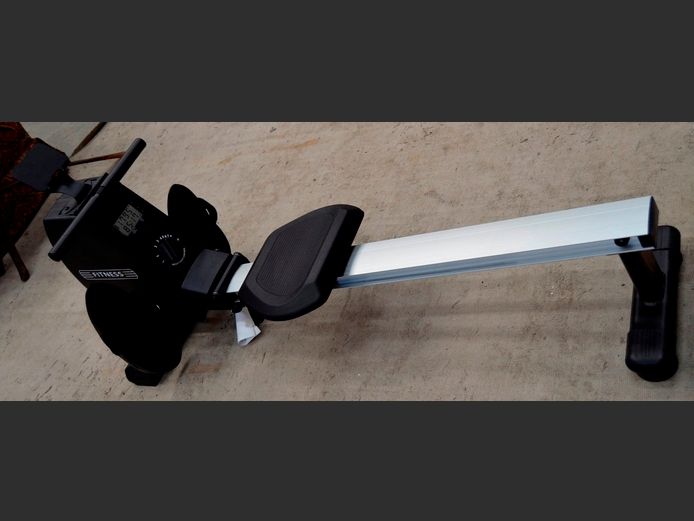 FITNESS ROWING MACHINE, 145cm Long
