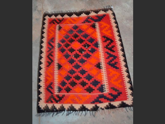 AUTUMN TONES KELIM RUG, 100 x 83cm