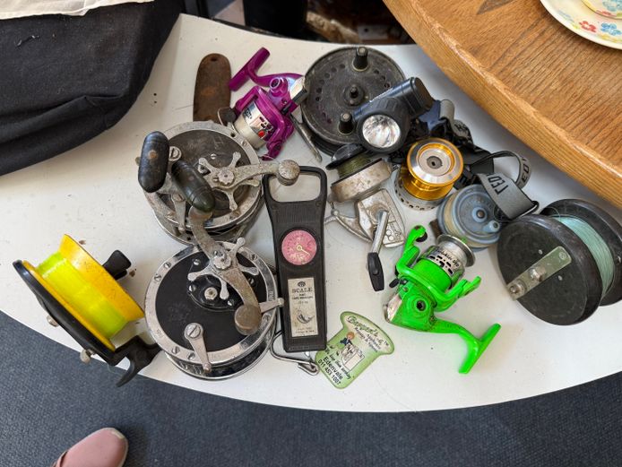 Fishing Reels & Head Torch (13 Items) 