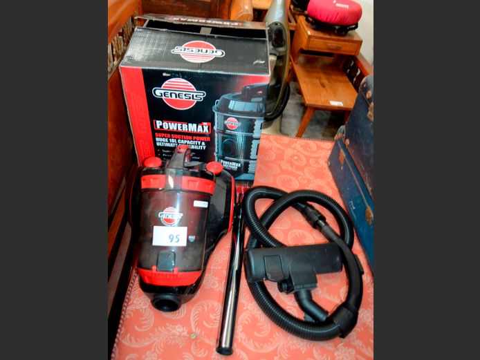 GENESIS 2000W VACUUM CLEANER [Switches on, untested further]
