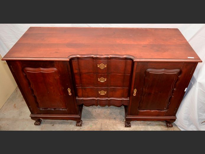 IMBUIA 2-DOOR, 3-DRAWER SIDEBOARD, 154 x 55 x 101cm [Watermarks to top]	