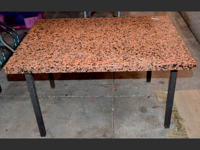 GRANITE TOP COFFEE TABLE ON BLACK METAL BASE, 77 x 53 x 45cm